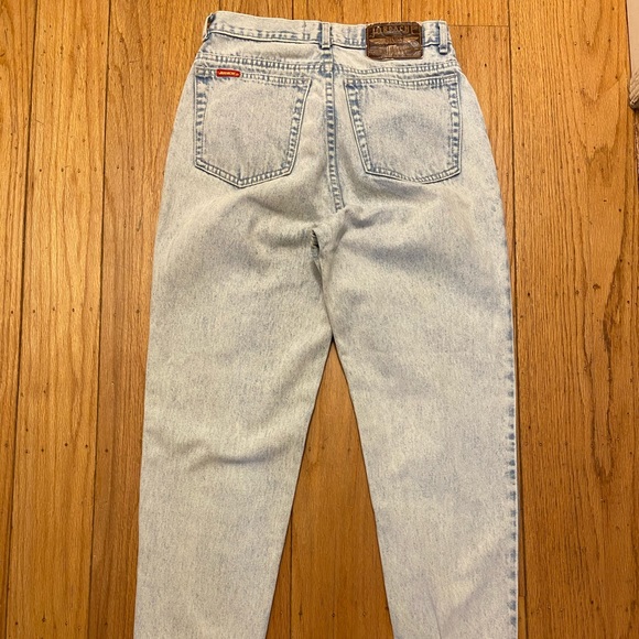 Vintage Jordache, 80s - 90s Ultra Hight Waisted Acid Wash Jeans - Picture 4 of 9